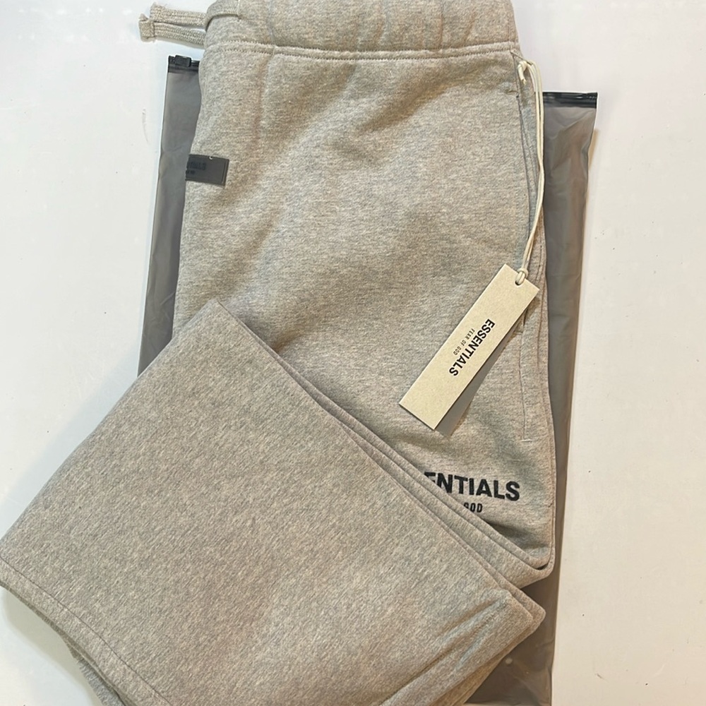 Fear of god essentials dark oatmeal relaxed sweatpants